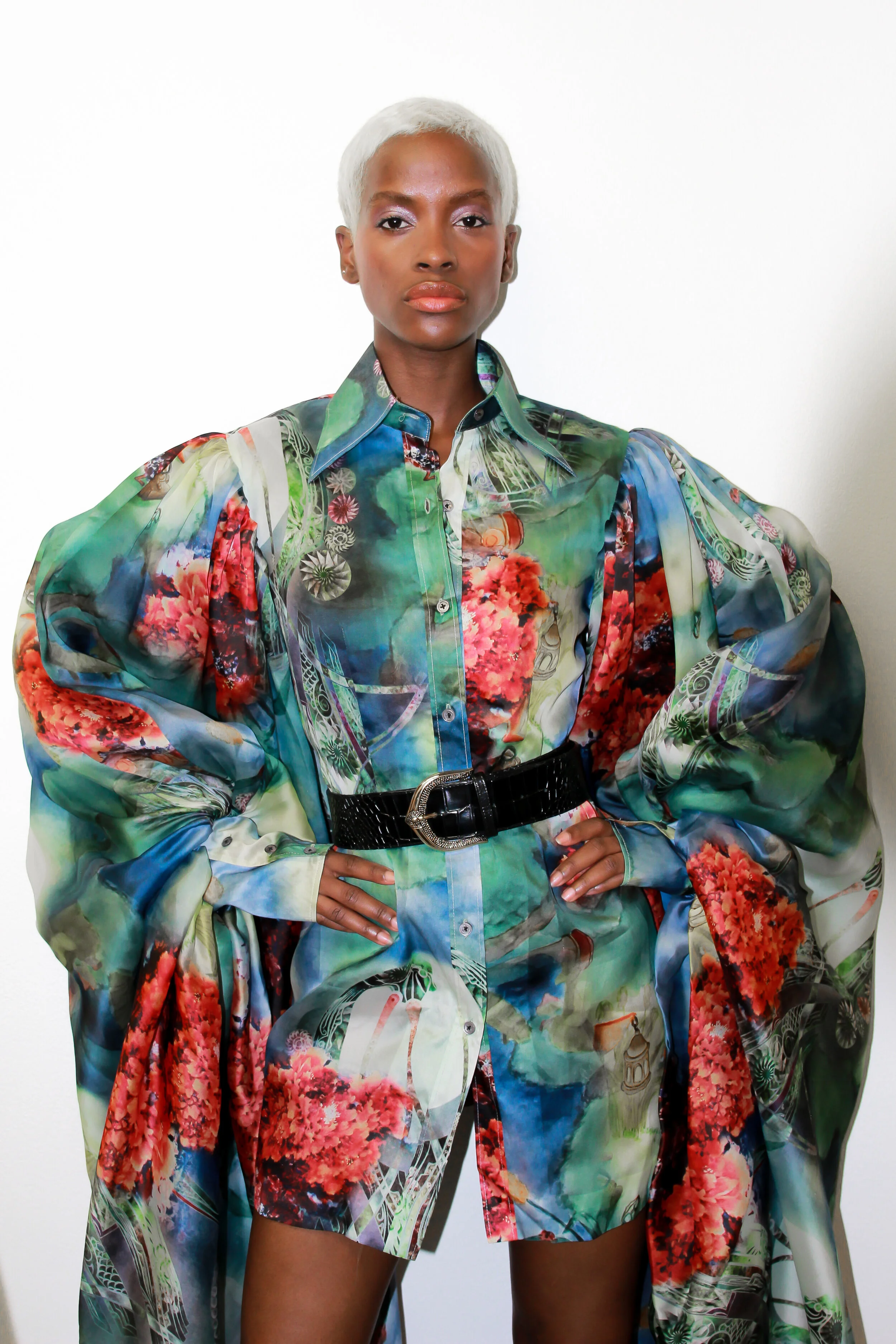 NADINE BACKSTAGE MALAN BRETON 3.jpg