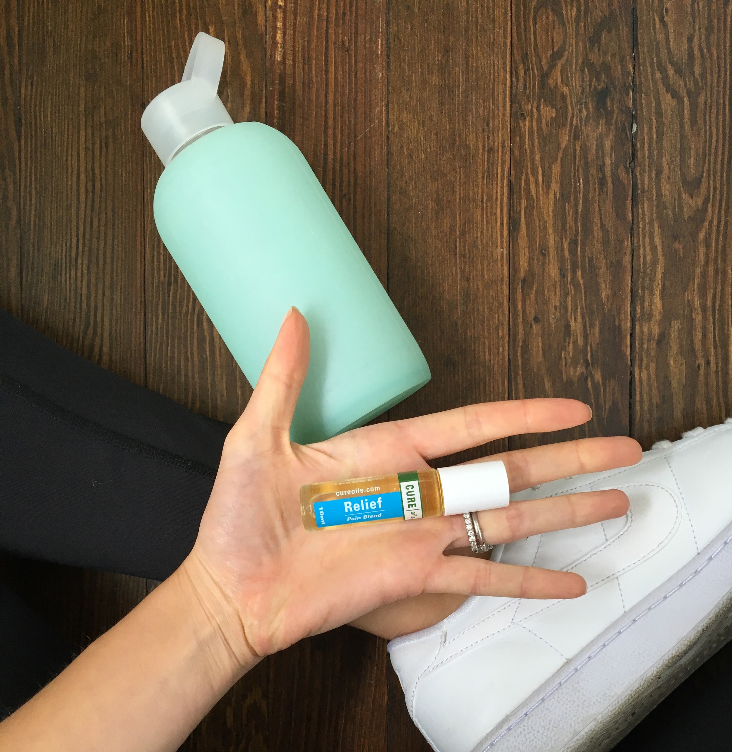 This pain relief roller is a must have in every gym bag. An all natural way to relieve sore muscles. 