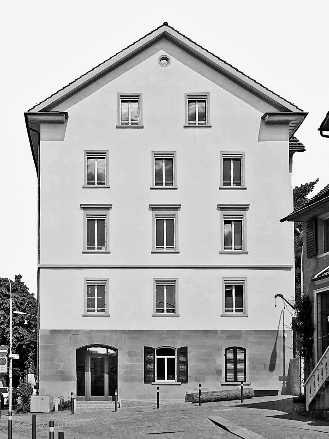 Schul- und Atelierhaus Plattenstrasse 77, Zürich