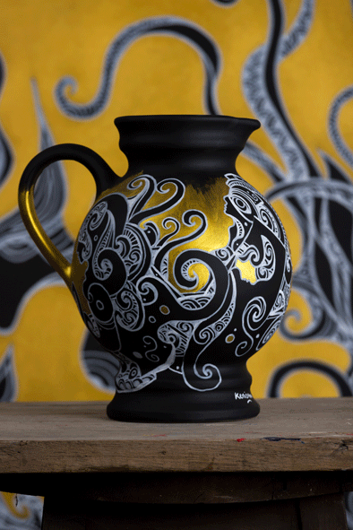 KENISMANdotcom-vase1.gif