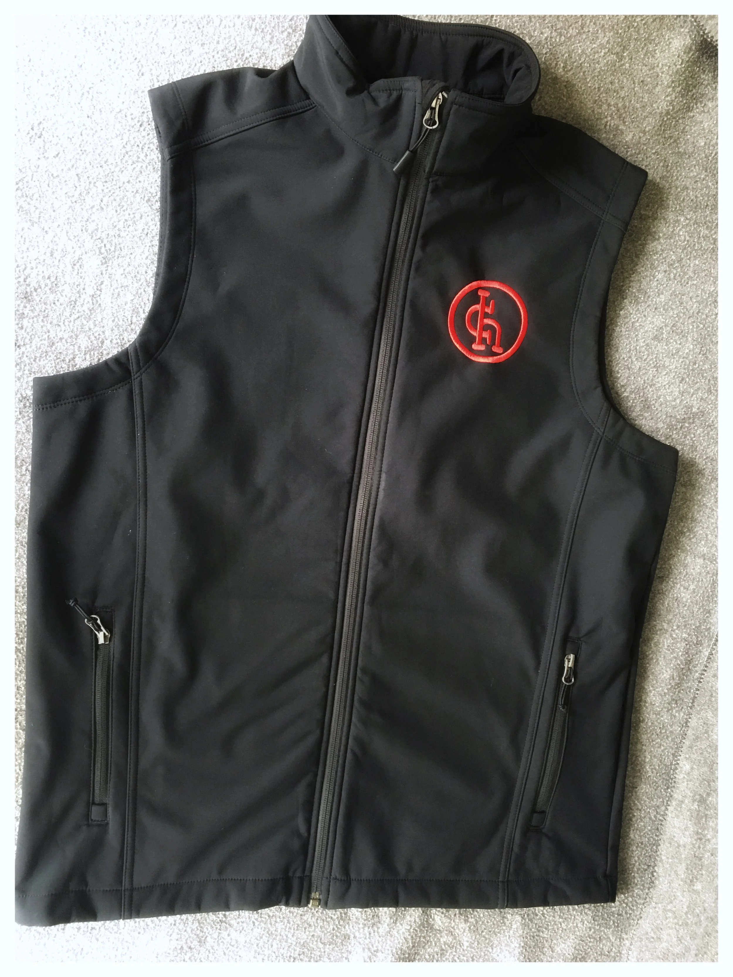 CH VEST