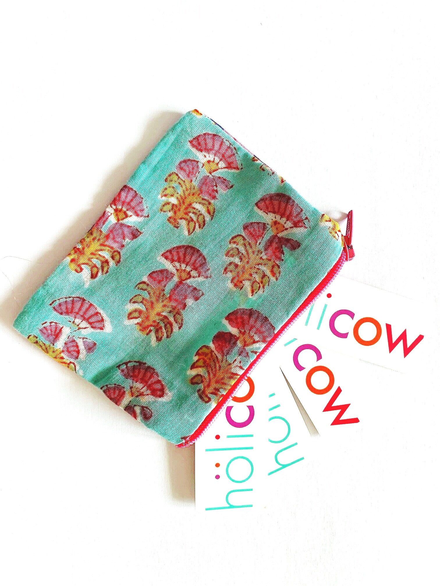 The Petite Pouch