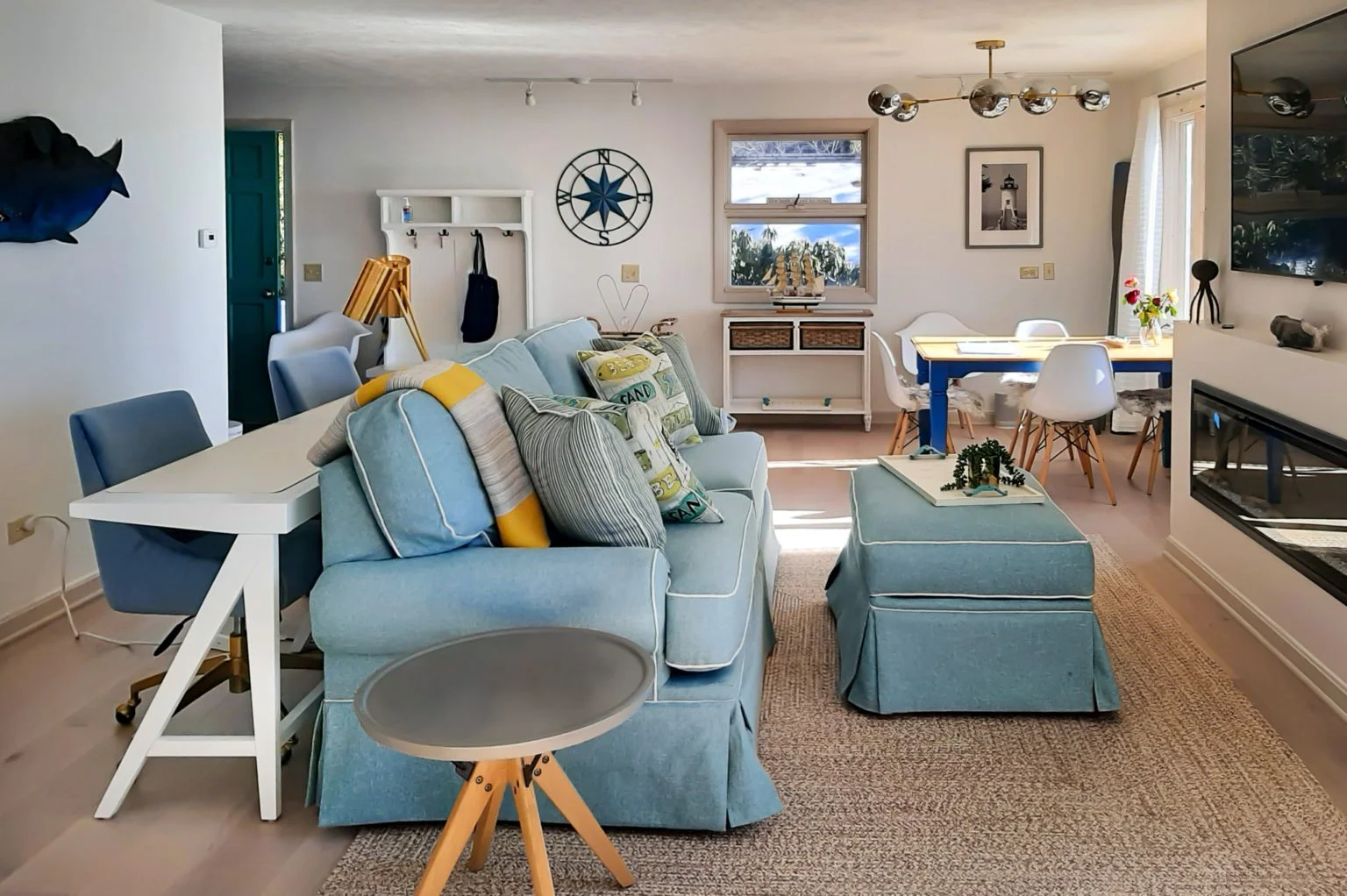 Lucky Stone Retreat in Maine