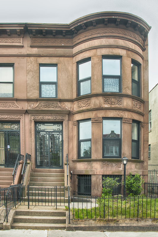 ChoShields_Images_Template_H_CarrollSt_BuildingFront.jpg