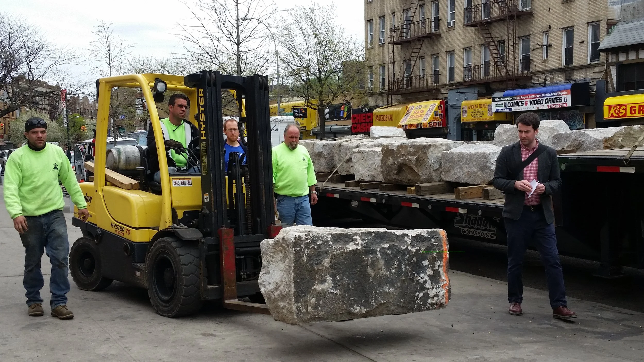 5_Parkside-Granite-Block-Install-April.30 (30).jpg