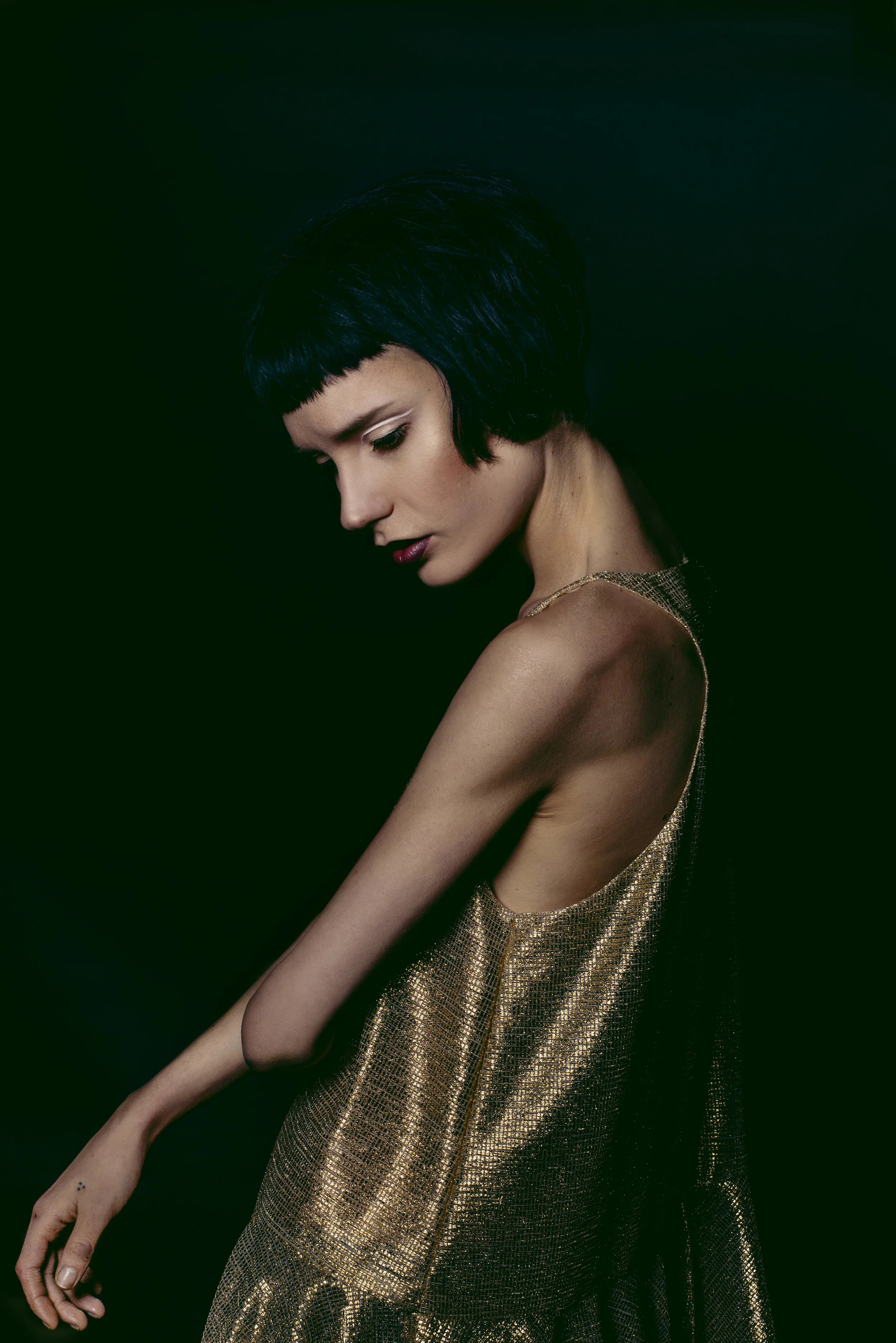 Model: Alice Pins Photography: Desiree Cremona Makeup: Sarah Shaw Clothing: Naya Rea Published: Dark Beauty Magazine