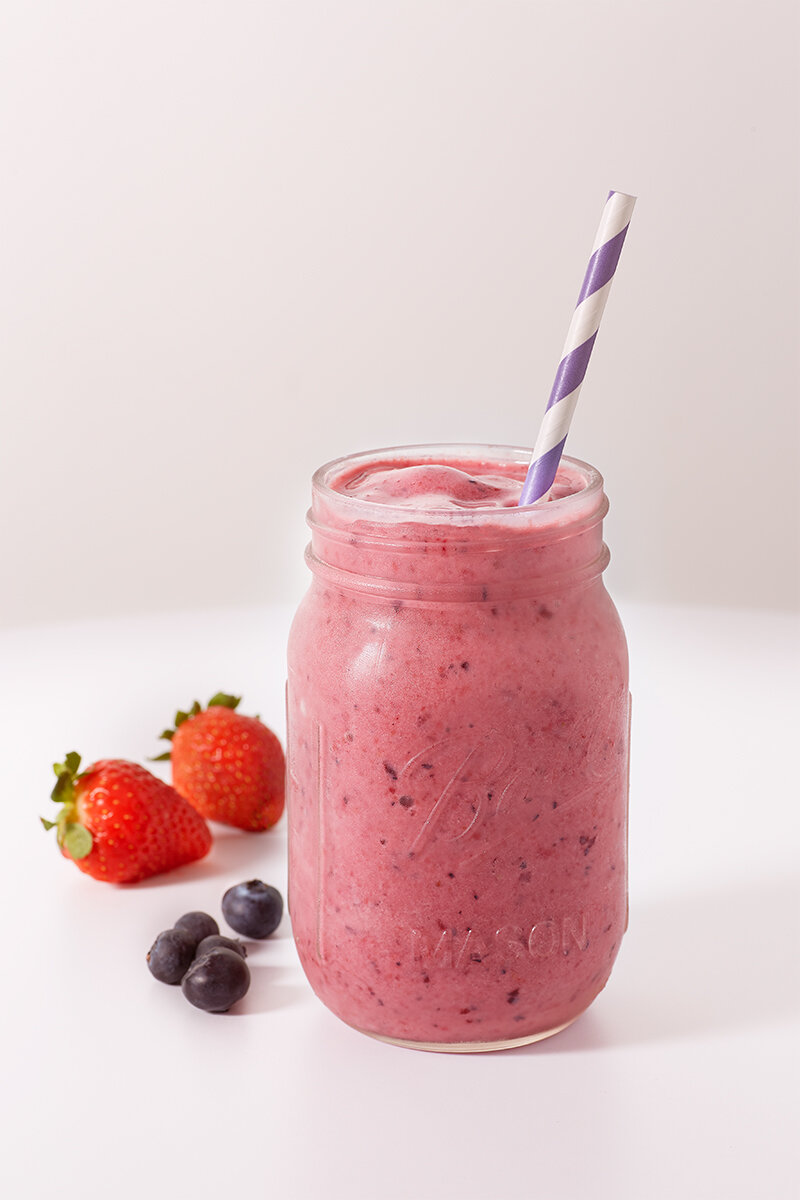 Strawberry smoothie with yogurt