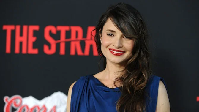 Variety Latino: Mia Maestro nos habla de ‘The Strain’ y de su nuevo disco