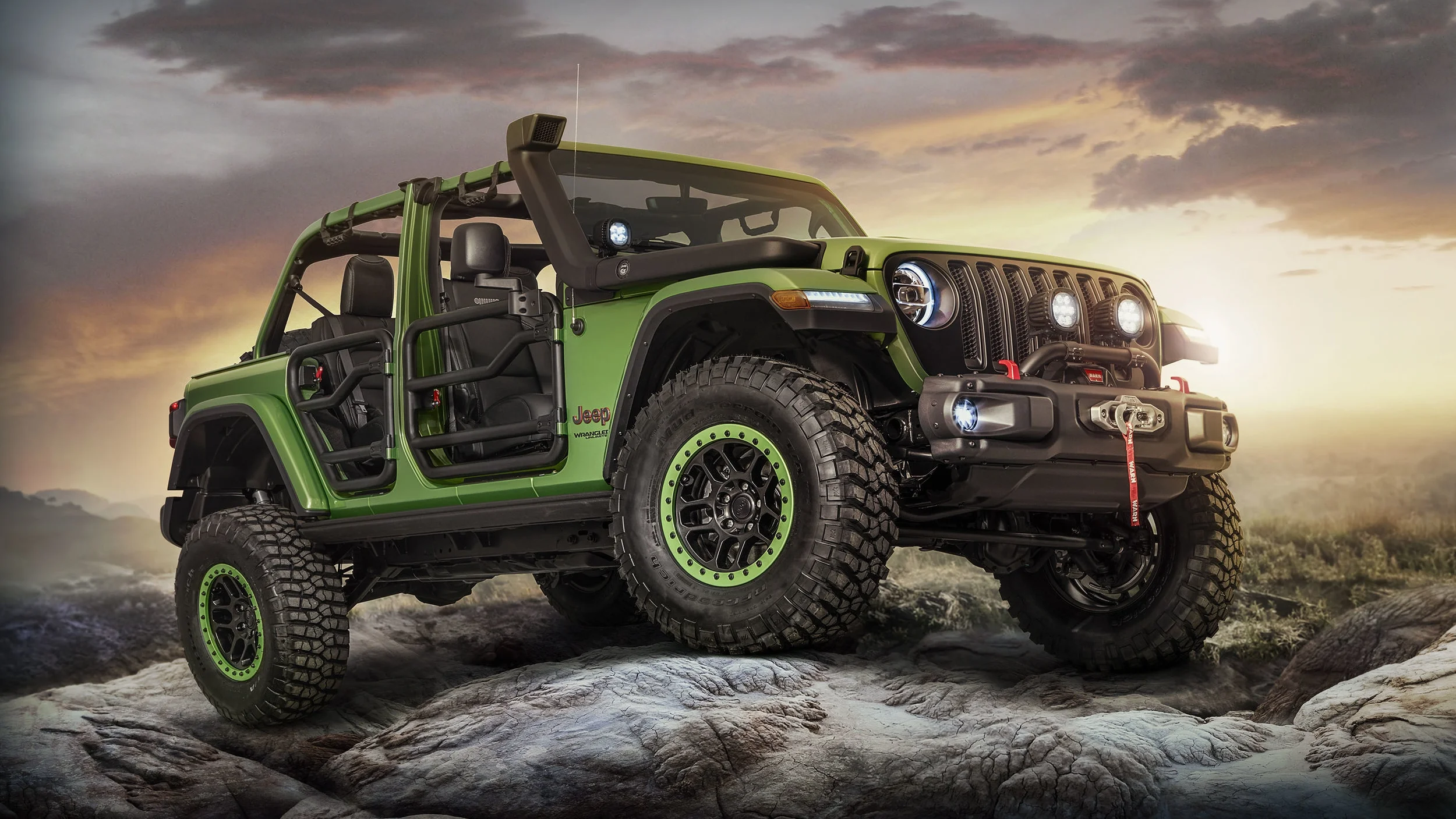 2018-Jeep-Wrangler-Rubicon-Mopar-accessories-front-three-quarterjpg.jpg