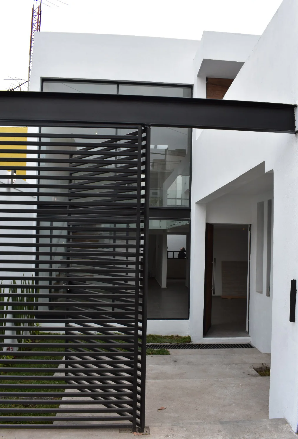 ENTRADA PRINCIPAL.jpg