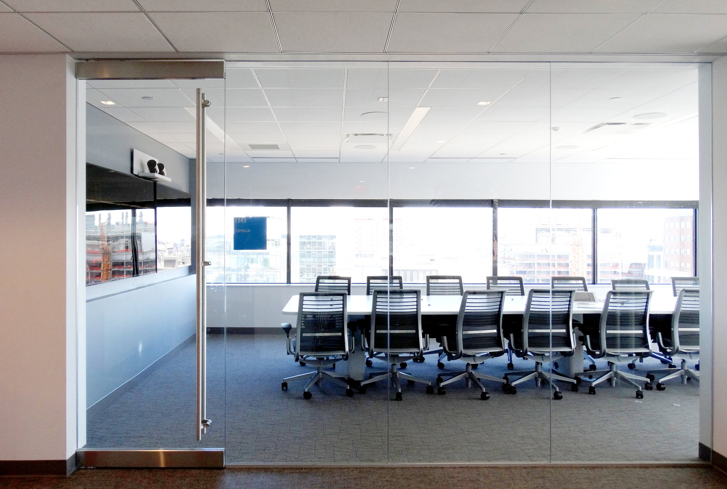 Illume Frameless Glass Conference Room Wall - Spaceworks AI.jpg