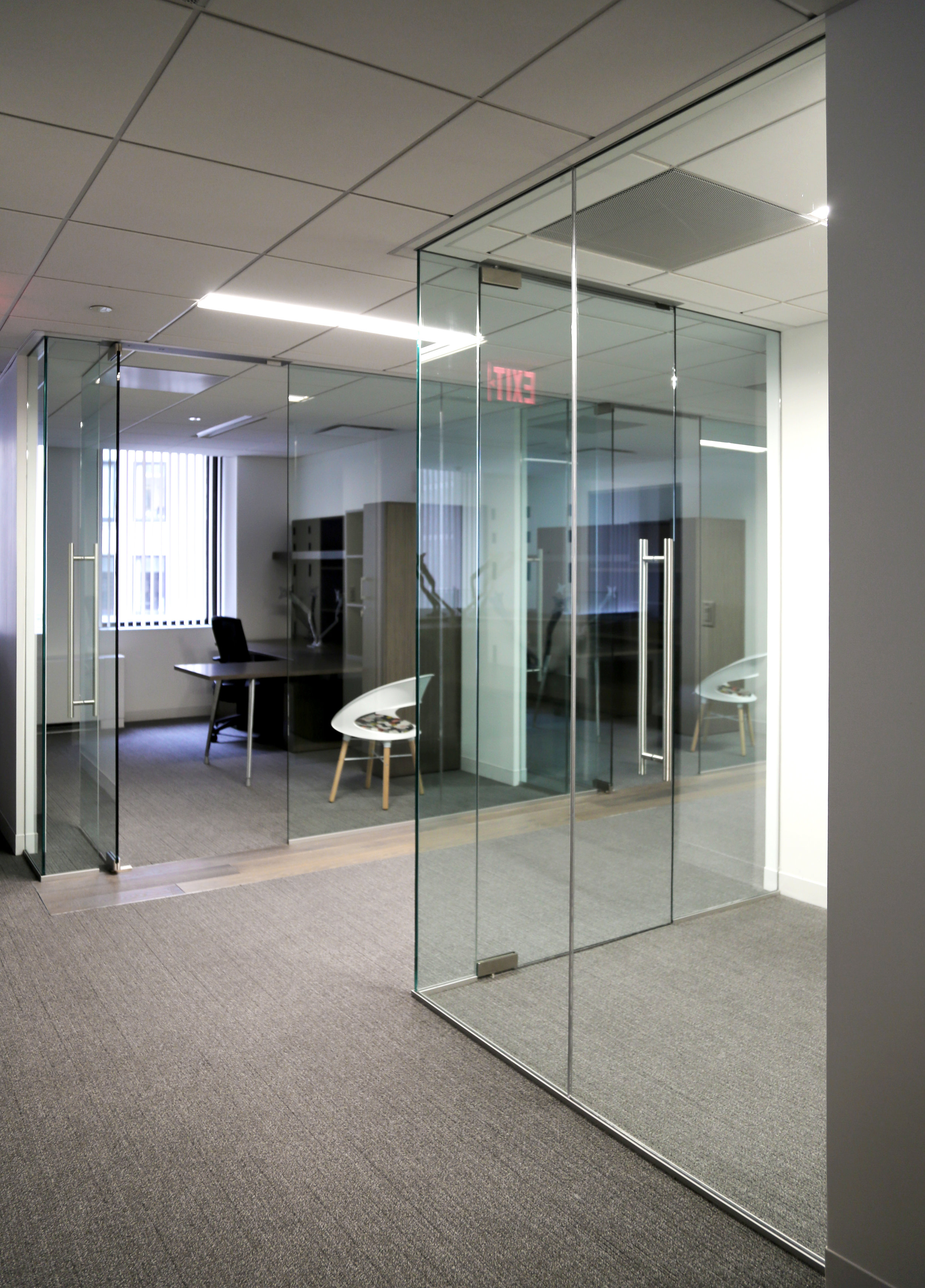Illume Frameless Glass Office Walls - Spaceworks AI.jpg