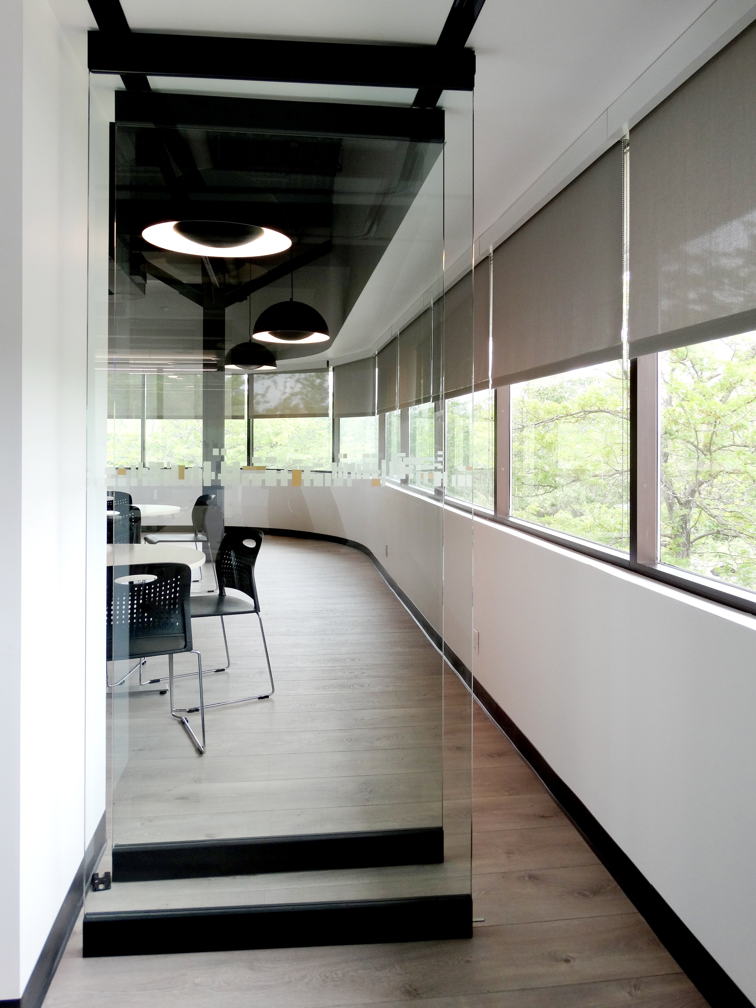 Illume Frameless Glass Stacking Panels Rails - Spaceworks AI.jpg