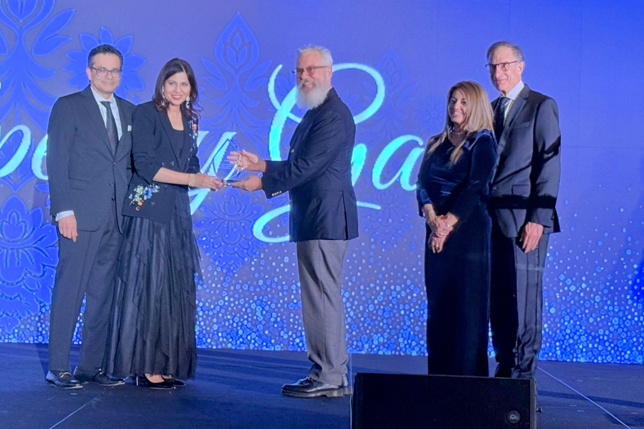 ¡Felicidades al Obispo Doyle! Ganador del Premio Espíritu de Respeto 2025 – IM Houston