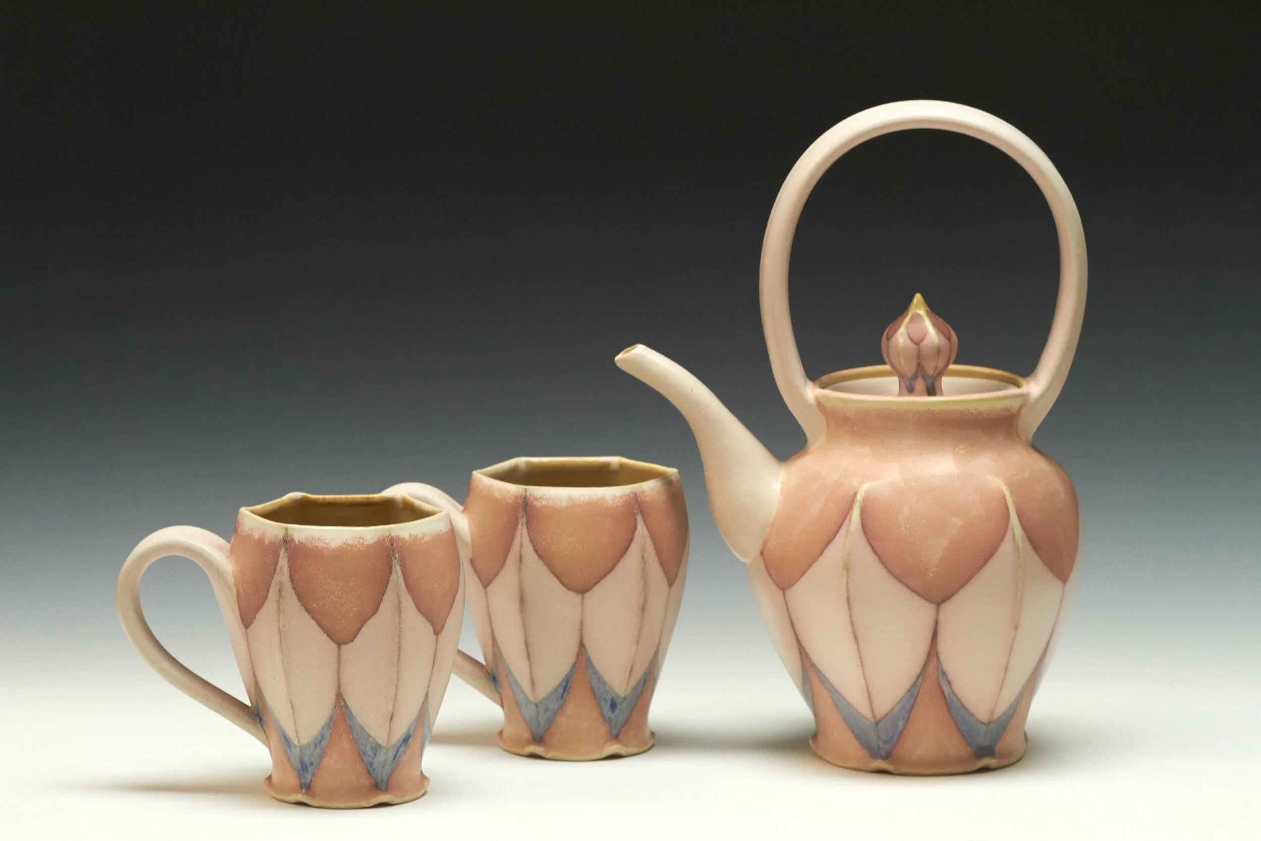 segmented_teapot_set.jpg