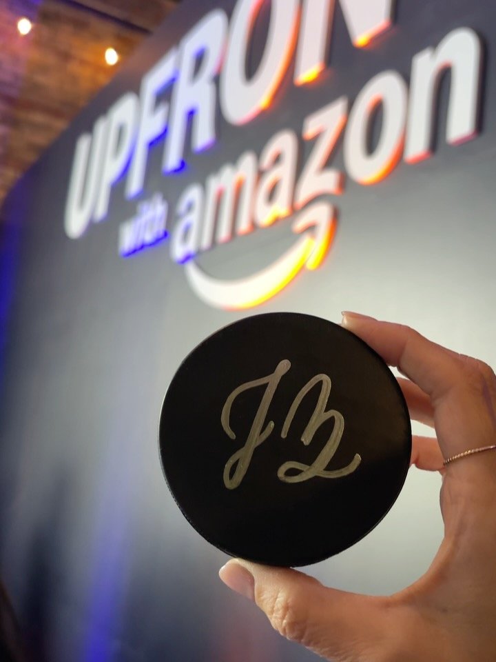 Recently wrapped an unforgettable event with Amazon alongside 6 insanely talented Toronto artists! We personalized 𝓱𝓾𝓷𝓭𝓻𝓮𝓭𝓼 of hockey pucks with precision, speed, and serious style&hellip;proof that quality doesn&rsquo;t have to slow you down