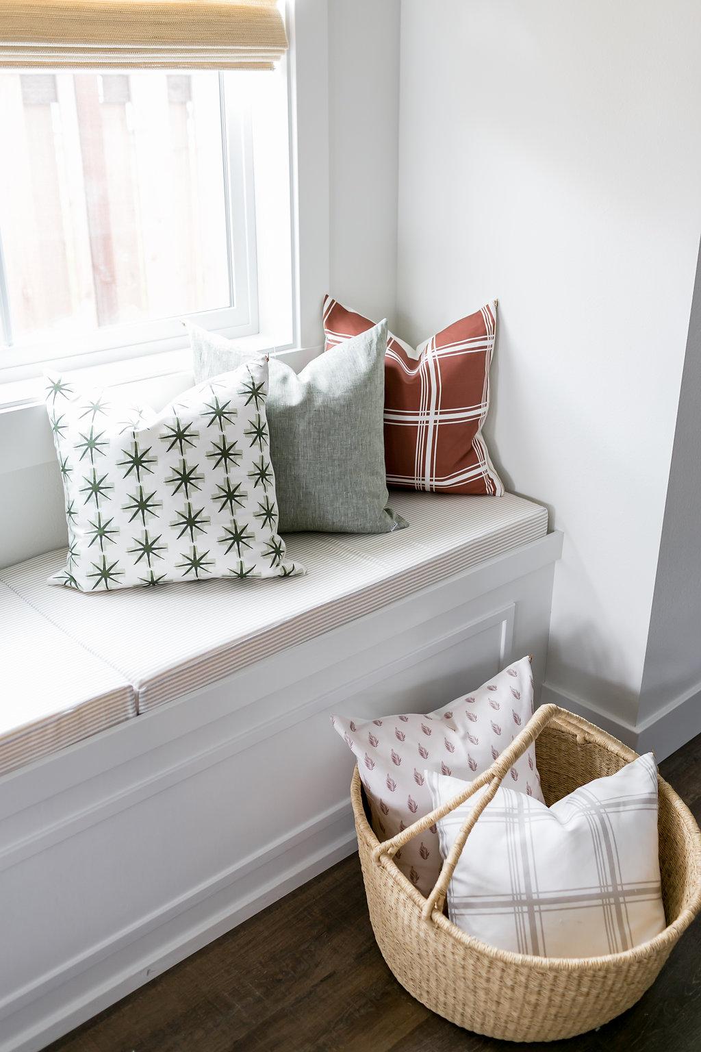 Spring18-Pillows-42.jpg