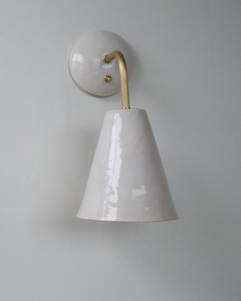 Simple_Sconce-_side_view_1080x.jpg