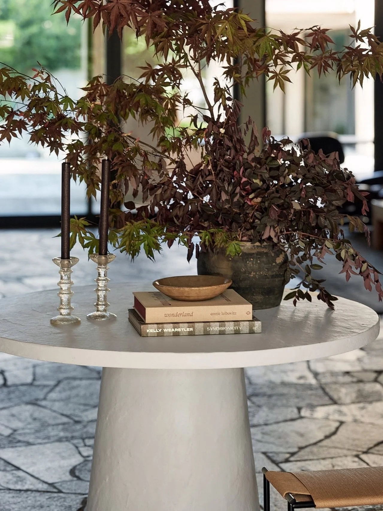 This quiet stretch between the holidays and the new year feels like the perfect time to slip into a good book. We&rsquo;d love to know what you&rsquo;ve been reading lately? Comment below.
⠀⠀⠀⠀⠀⠀⠀⠀⠀
Photographer: @colemoser