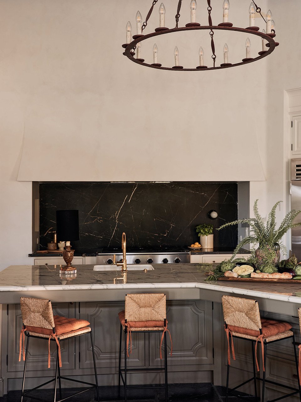 CALIFORNIA VILLA 25472.jpg
