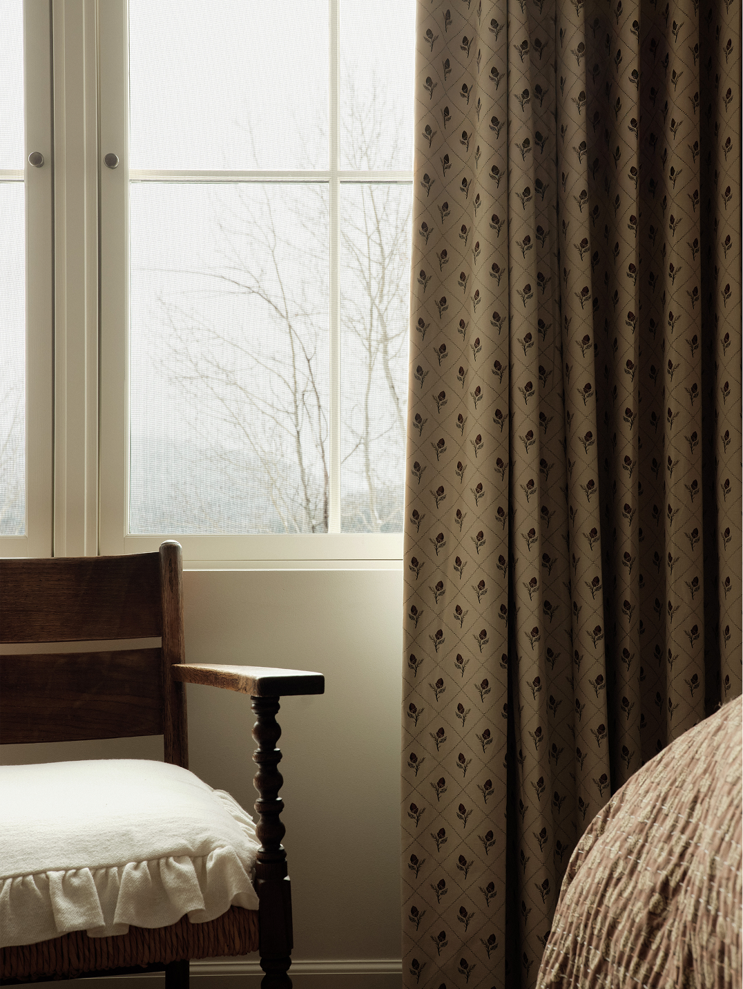 light and dwell interiors 3.png