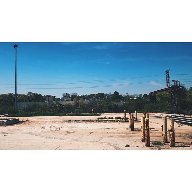 day 47 of 40
last day (again?)
.
.
.
.
 #lostinatlanta #finalcountdown #nightshoot #splits #reshoots #nowhere #atlanta #makingmovies #setlife #vsco #vscocam #georgia #filmgeorgia #traveljob #panavision #dxl