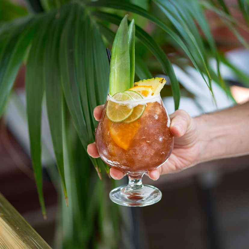 EditorialCocktails_Leftovers_2x_0008_TLC_JetPilot_160926_036.png