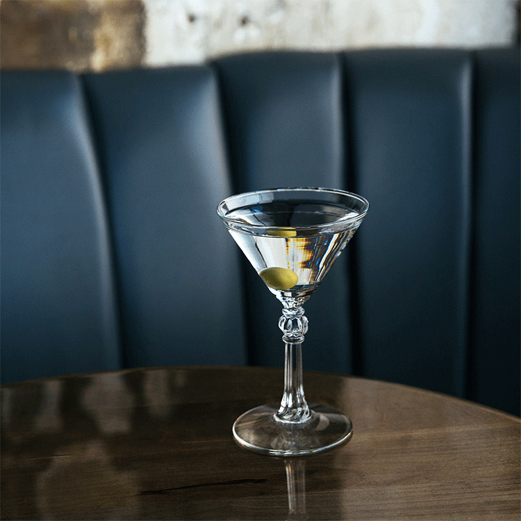Vodka_Gimlet_Background@2x.png
