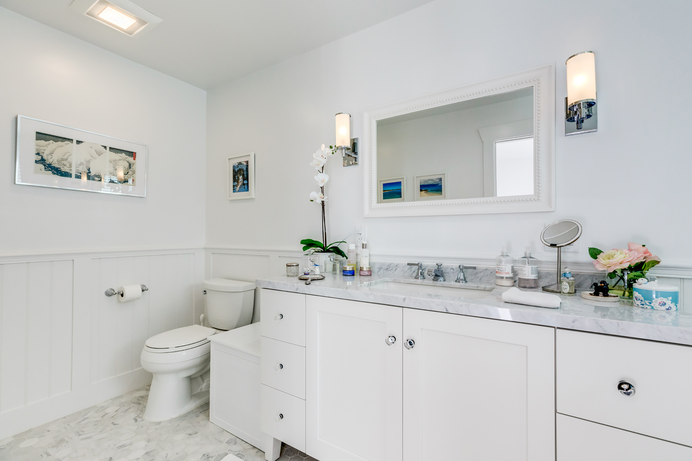New master bathroom updated with new vanity, hardware and fixtures.