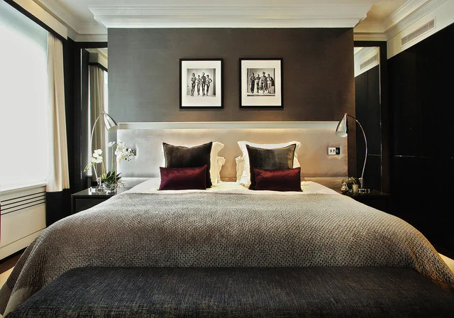 contemporary-bedroom.jpg
