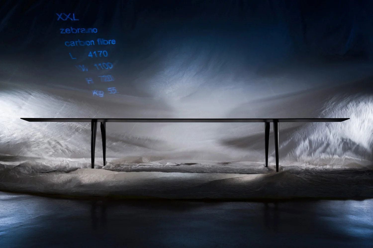 (8) Caroline XXL table.jpg