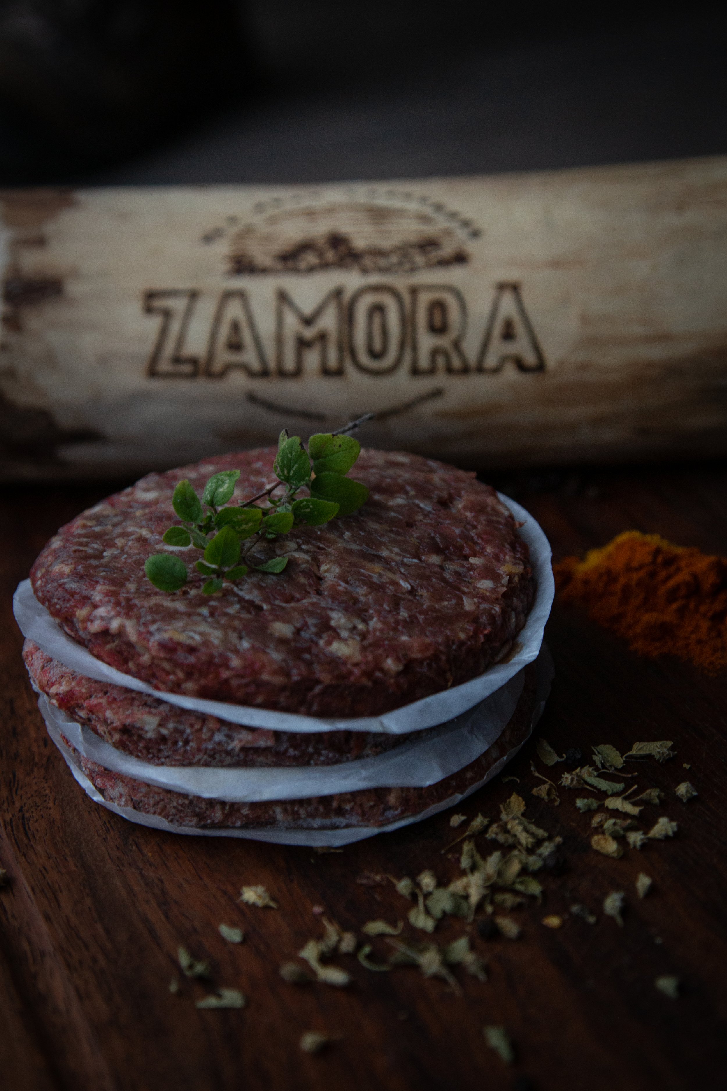 Zamora Cooked sausages by Kristel Maroszek-13.jpg