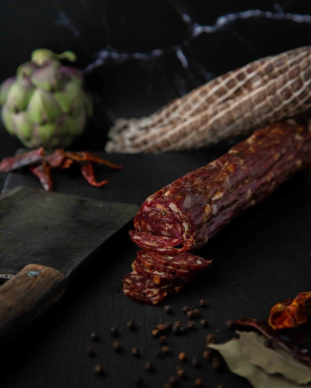 Cured meats and salamis bursting with flavour. Try a slice for yourself today. 
Visit out retail cabinet at @themeatpreachers in Queenstown and selected outlets.