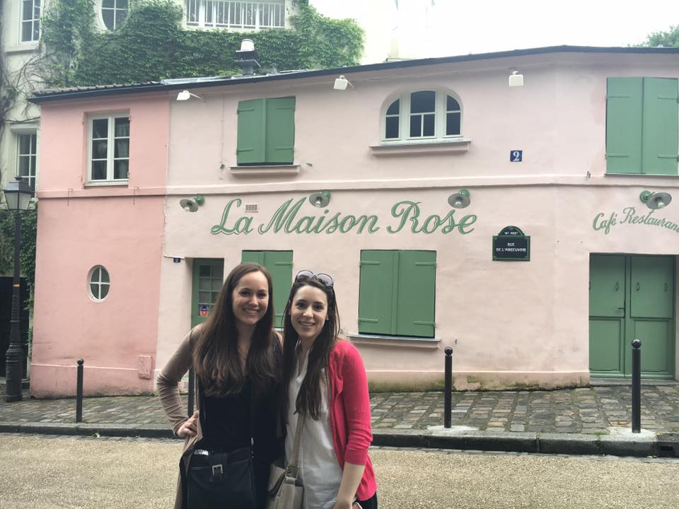 A cute (pink!) restaurant in the village