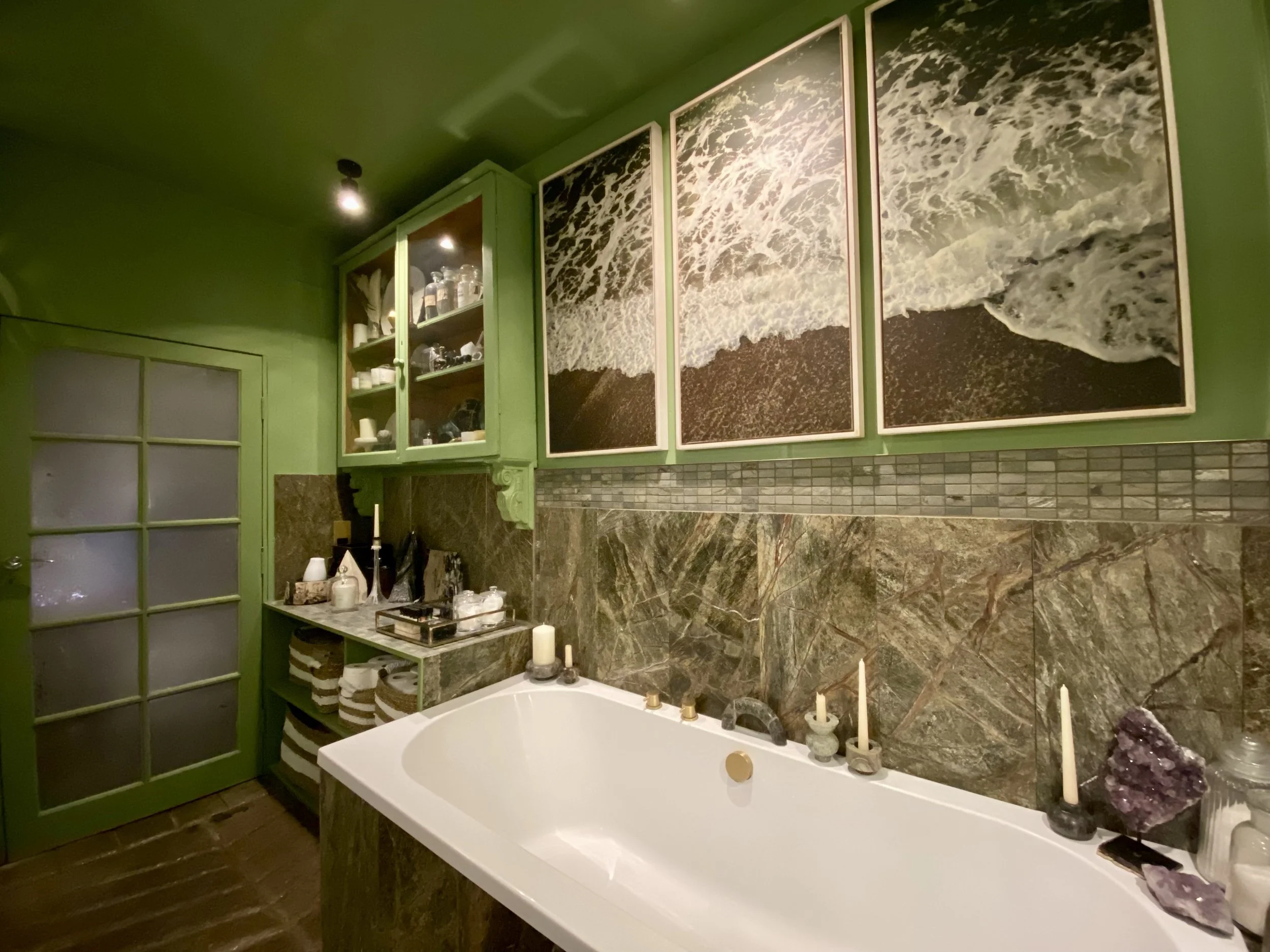 Clapton Tram Bathroom10.jpeg