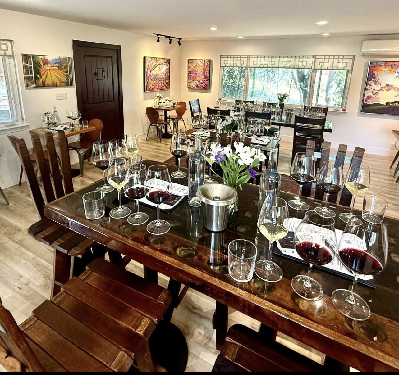 Tasting room Bougetz Cellars in Napa