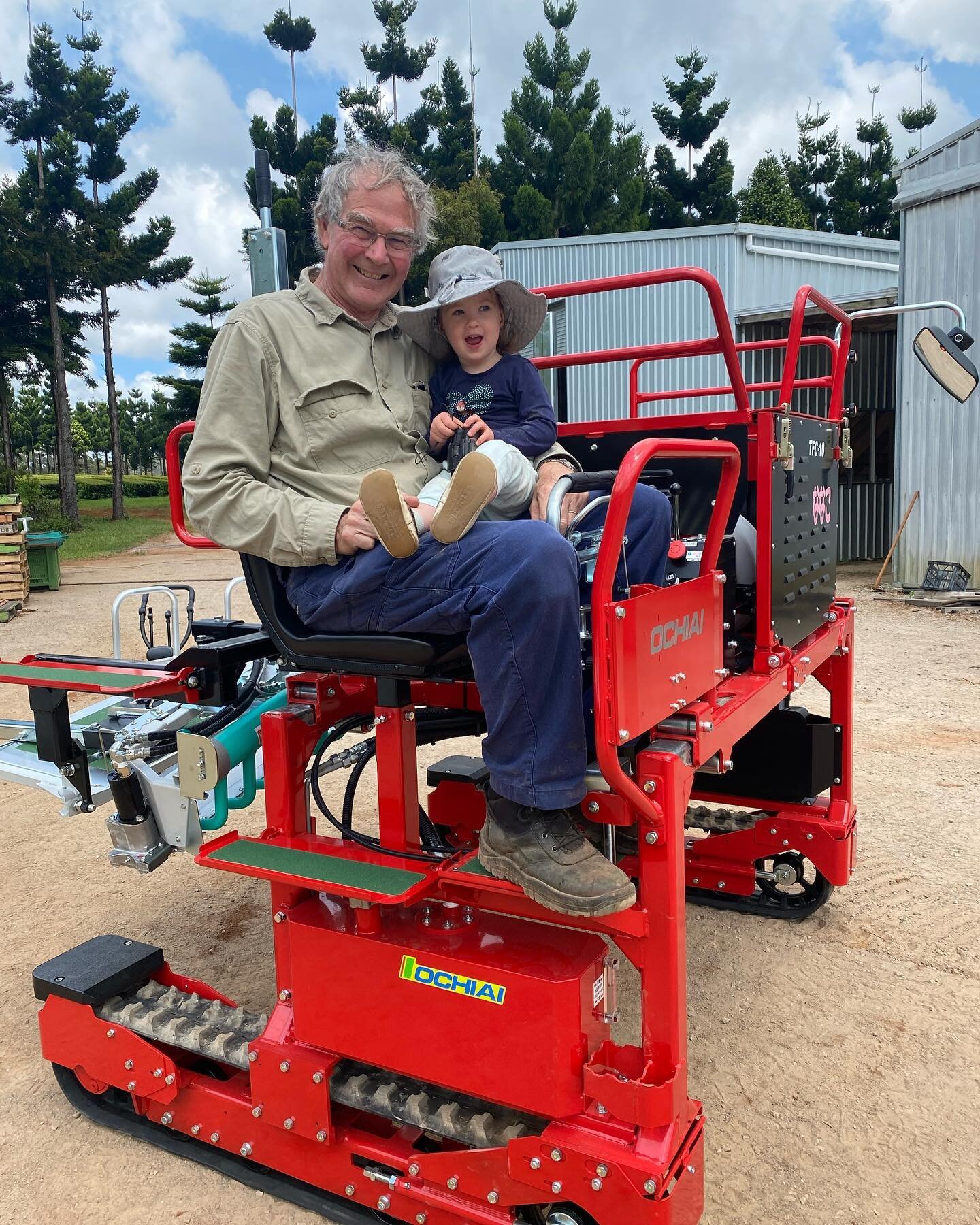 Arakai Post

It&rsquo;s here! At long last. Our new Ochiai tea harvester. This will make tea maintenance and harvesting so much easier for us. 🙏

To help us celebrate, visit our website and get 15% off all of our teas for the next two weeks. (Ends m