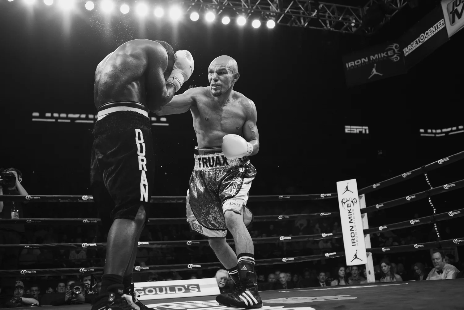 CalebBoxing_GRF_02.jpg