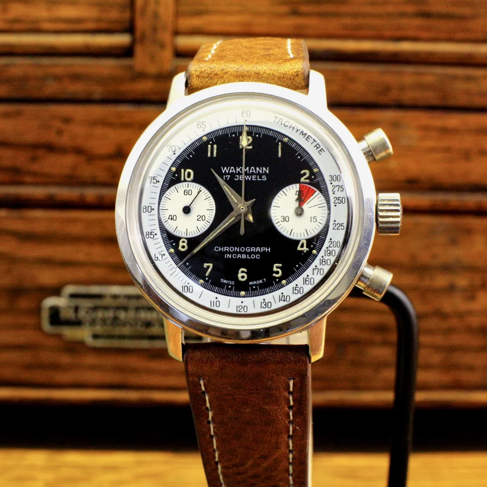 Wakmann Reverse Panda 7733 Chronograph c.1960