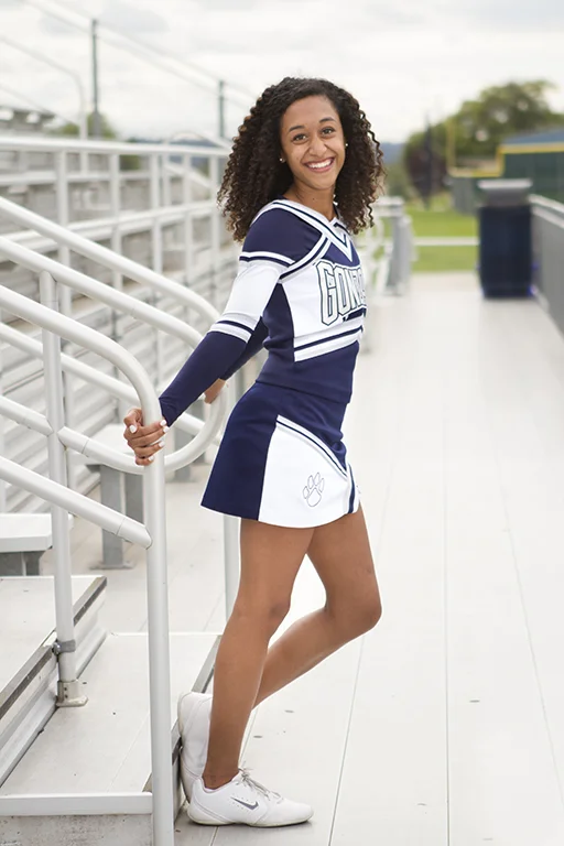 Senior Pics-30web.jpg