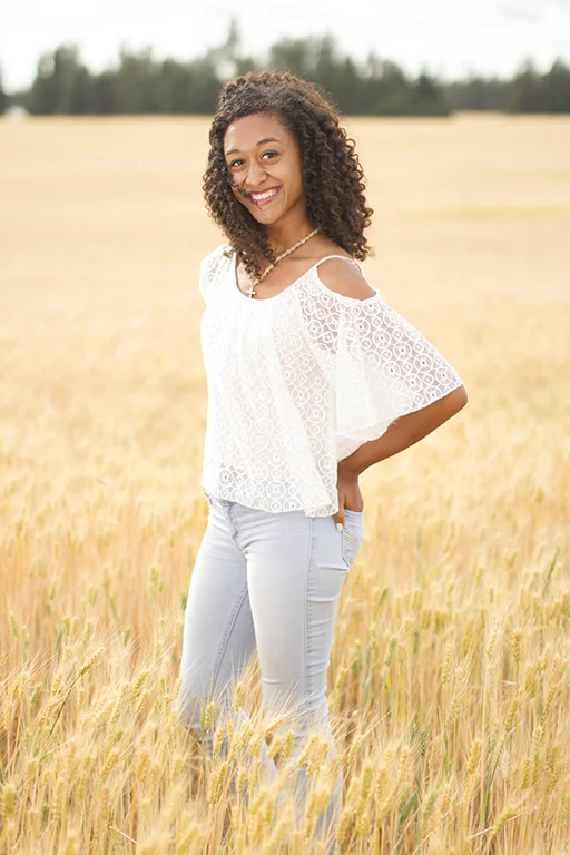 Senior Pics-60web.jpg
