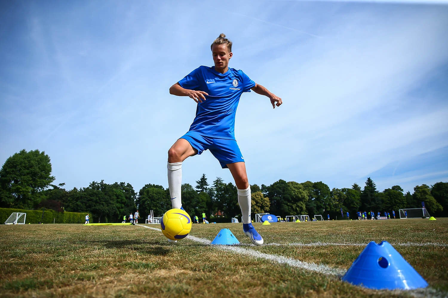 nike youth football camps