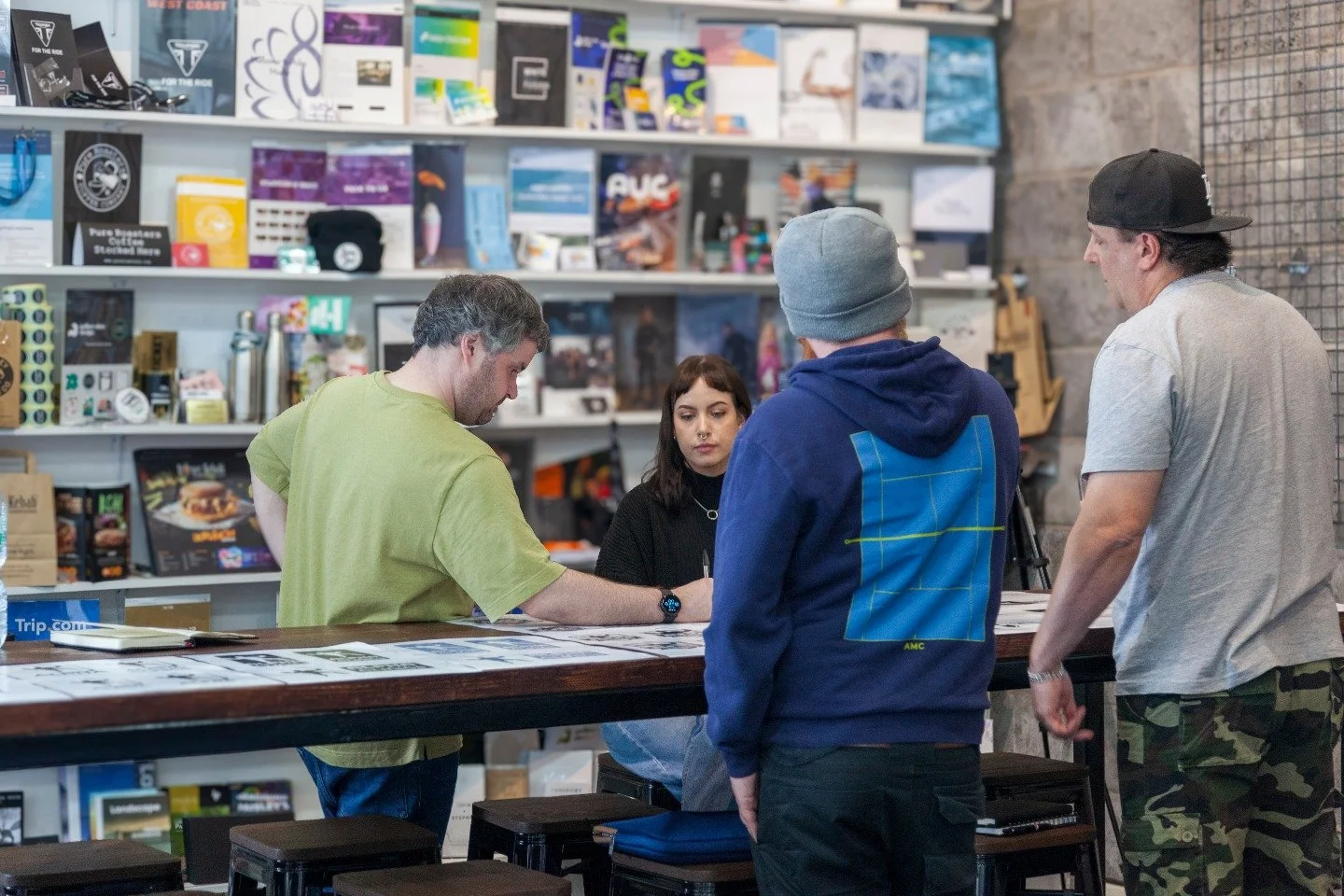 Multiple perspectives > one idea.

Some of the best work we produce comes from moments like this.

Xander and Yvonne reviewing concepts with the client, questioning details, and pushing ideas further than the expected.

This is the part you don&rs