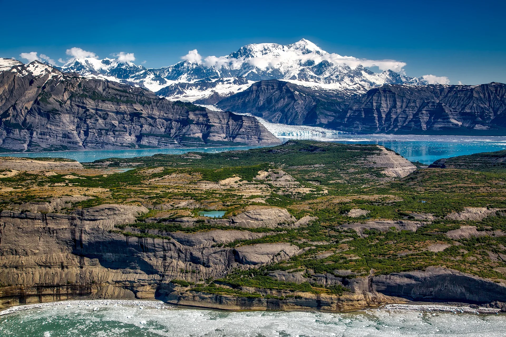 Mount Saint Elias — The Armchair Mountaineer