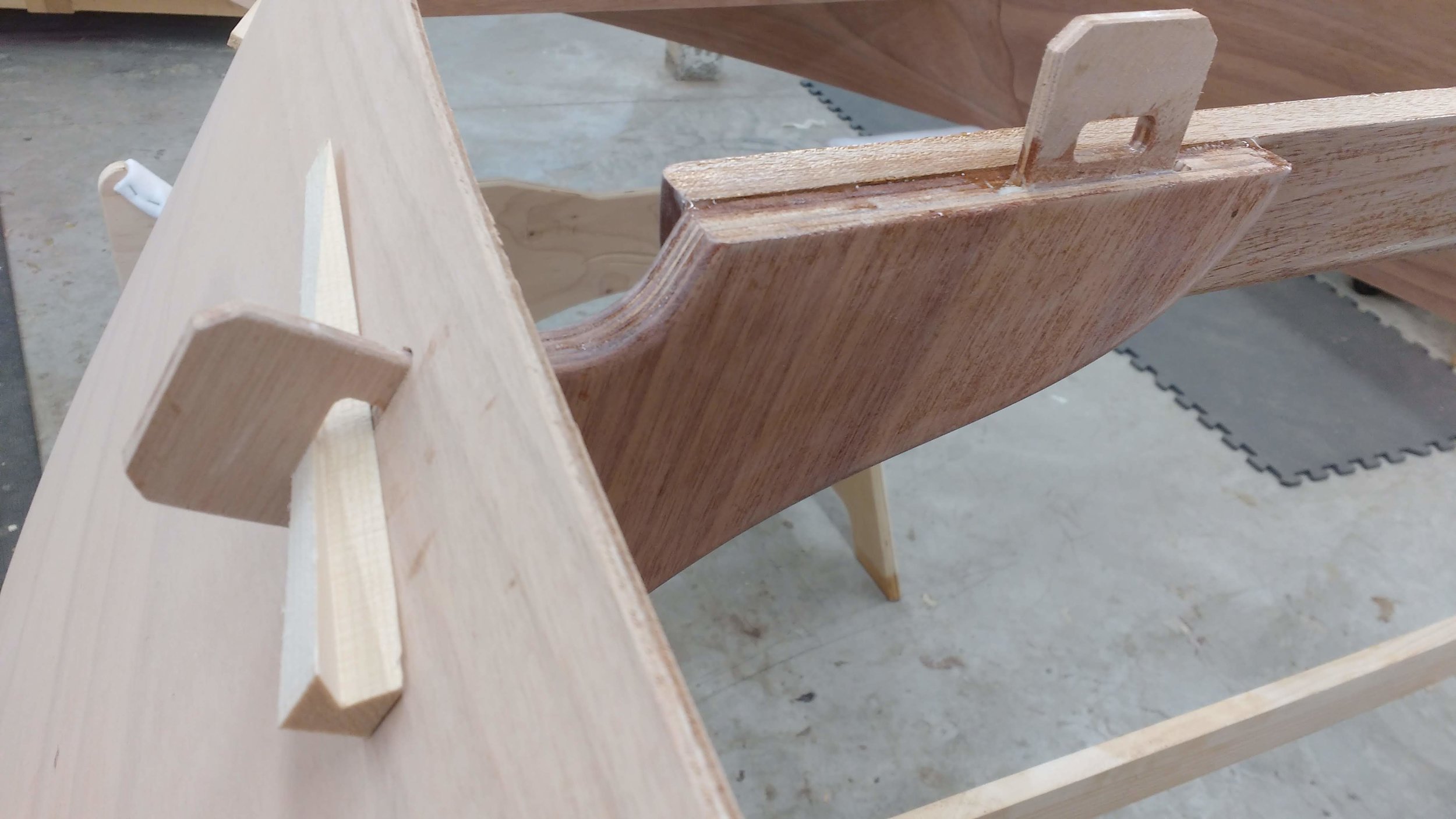 Tabs on the side frames of an Echo Bay Dory Skiff