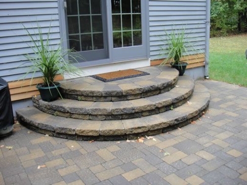  An attractive set of semi-circular steps from Clarke Landscapes on Pinterest. 