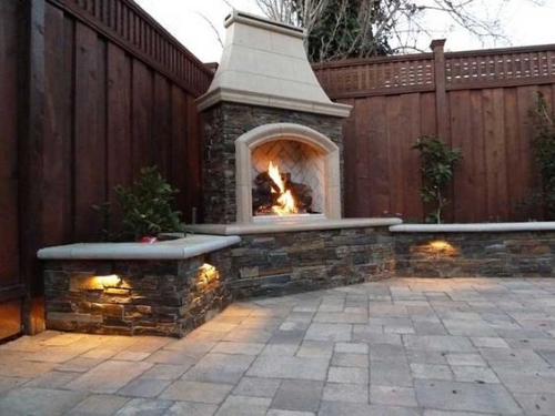  Stone walls incorporating a fireplace at findoo.net on Pinterest. 