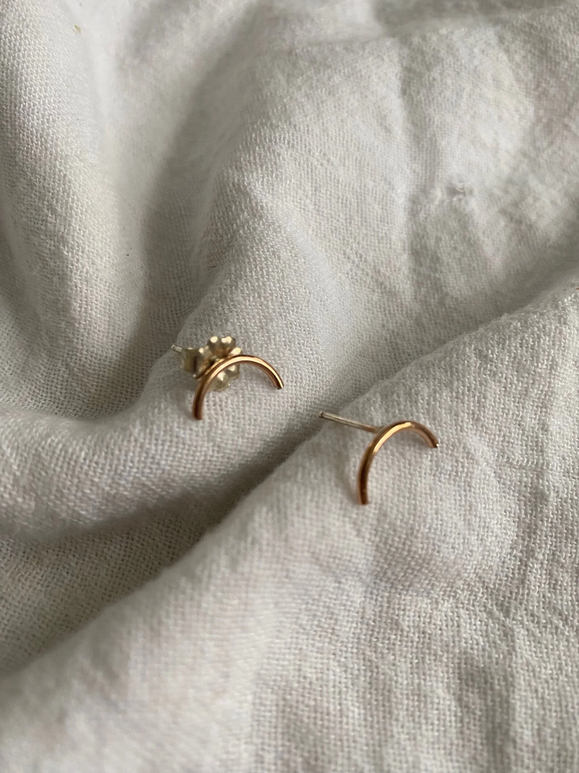 5435D939-07BF-43F0-B616-EE98346B8677