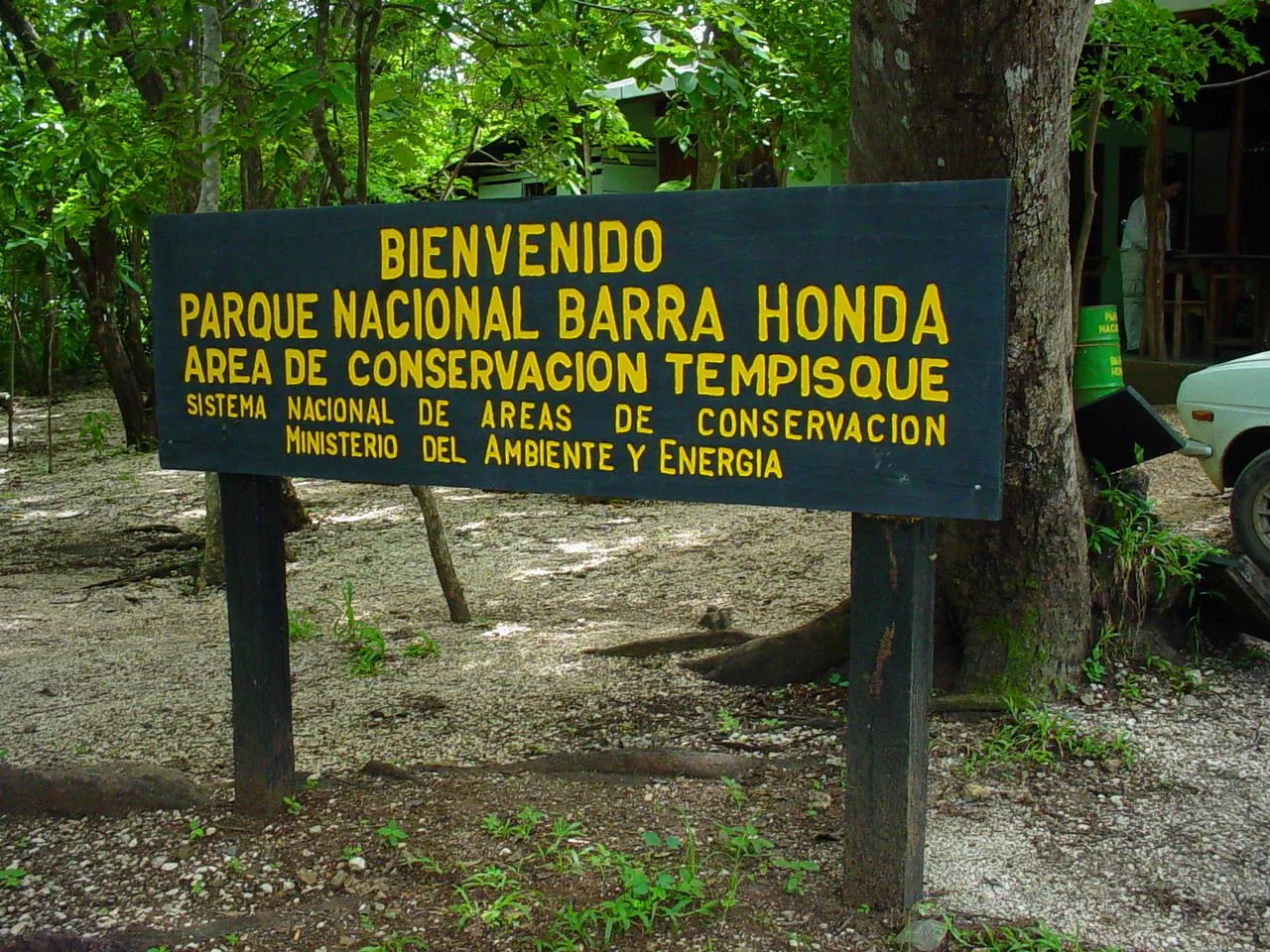 barra-honda-parque-nacional-entrada3.jpg