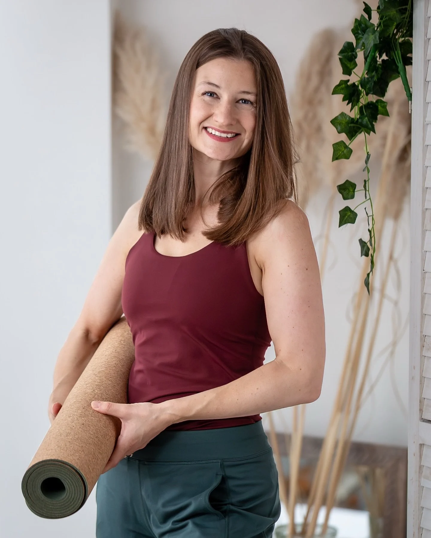 💫 From athletic to accessible - how I helped this yoga teacher rebrand her entire message! 🧘&zwj;♀️

Meet the very warm and welcoming, Natalia Radcliffe @nataliaradcliffe_yoga - a yoga teacher on a mission to make movement accessible to every body.